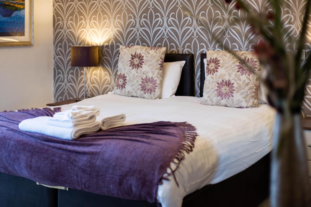 Advocate Arms Hotel Market Rasen Bagian luar foto